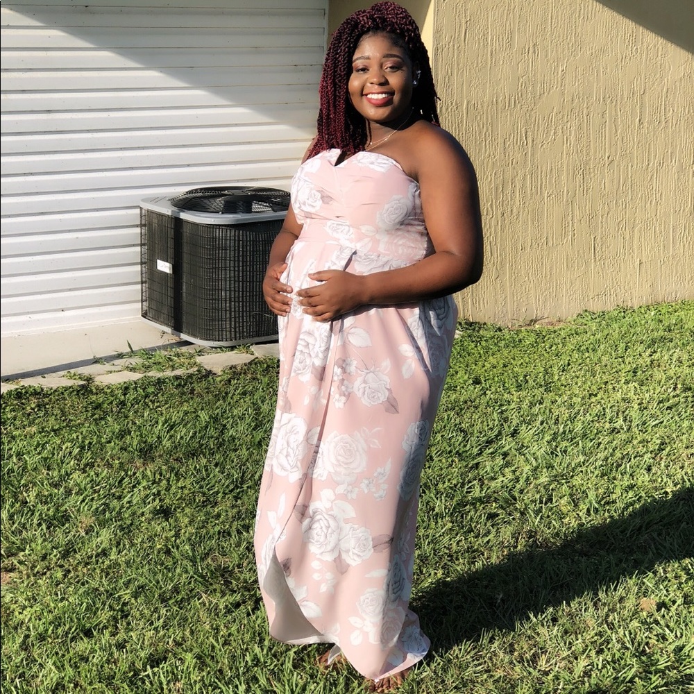 ❗️MOVING SALE ‼️City Chic Maxi Dress